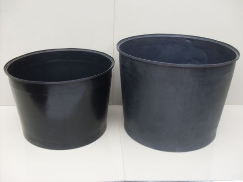 C080 rotationally moulded round tank